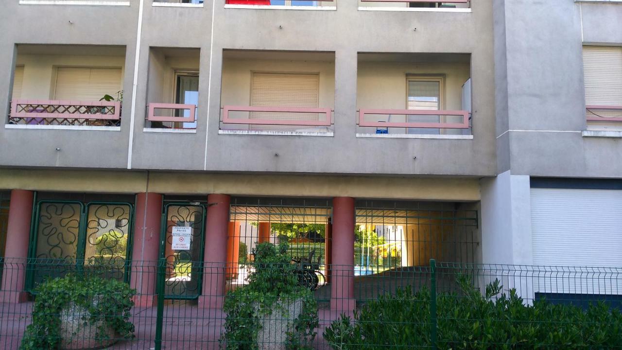 Bel Et Spacieux Appartement De 84 M² Avec Parking Tres Proche Du Metro Garibaldi Lyon Buitenkant foto