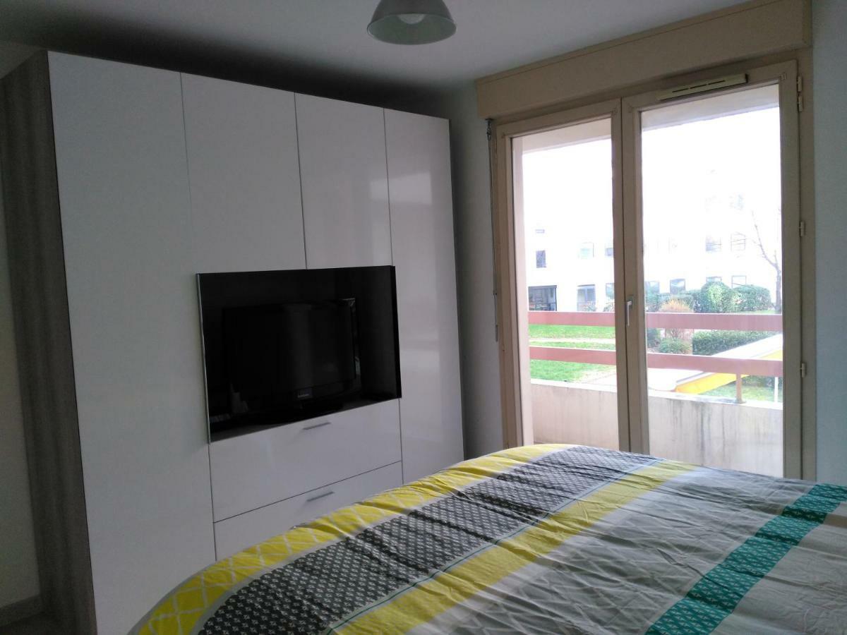 Bel Et Spacieux Appartement De 84 M² Avec Parking Tres Proche Du Metro Garibaldi Lyon Buitenkant foto